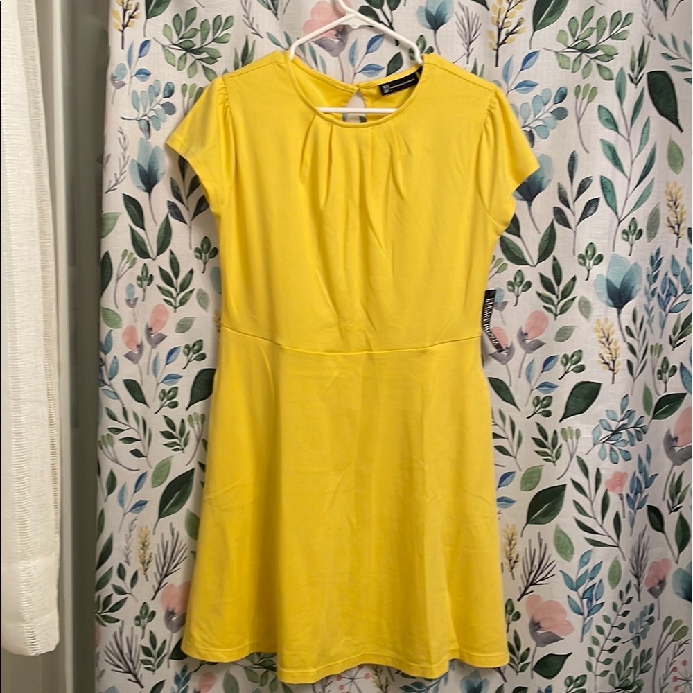 Size Medium NY&Co Yellow Dress NWT